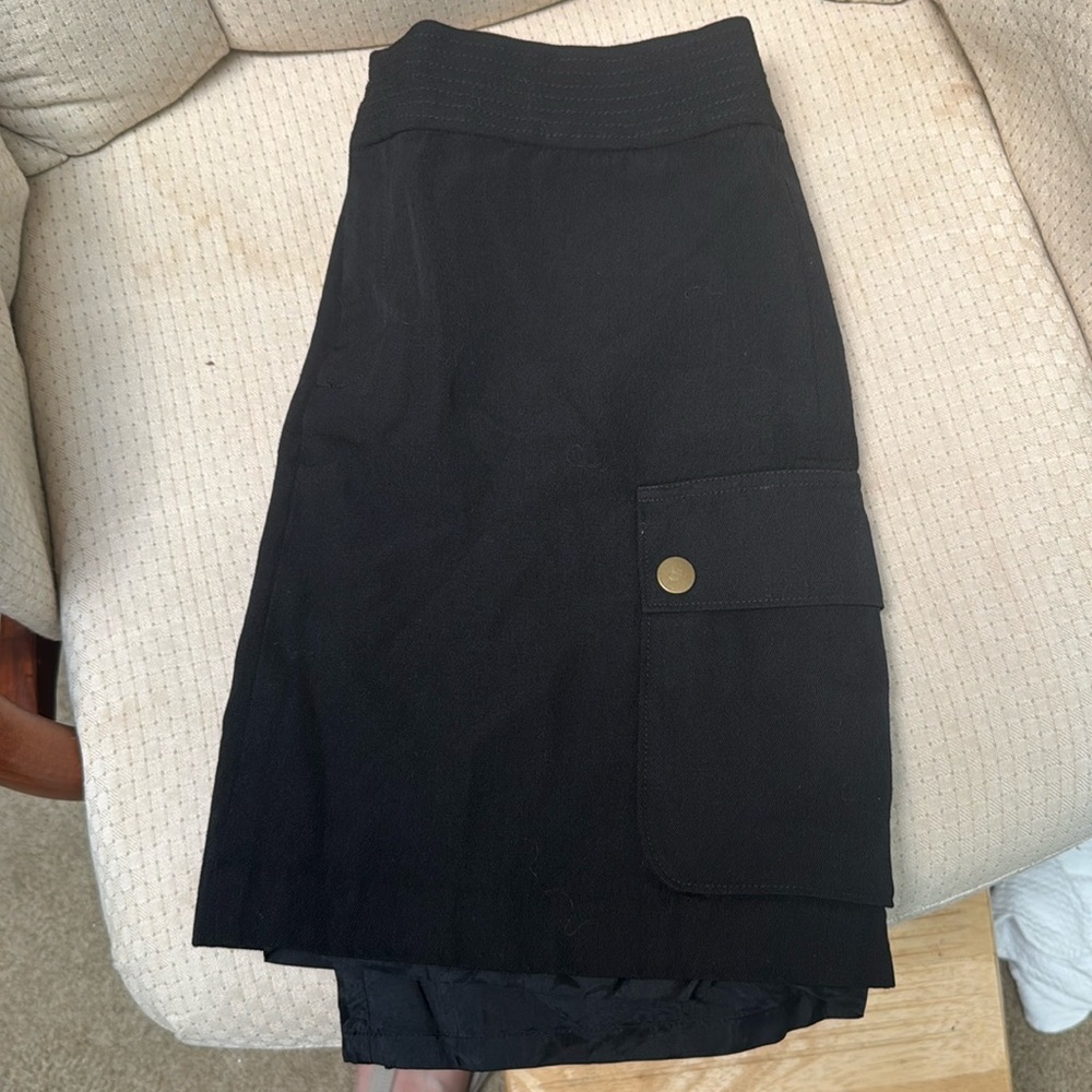 Black mini skirt